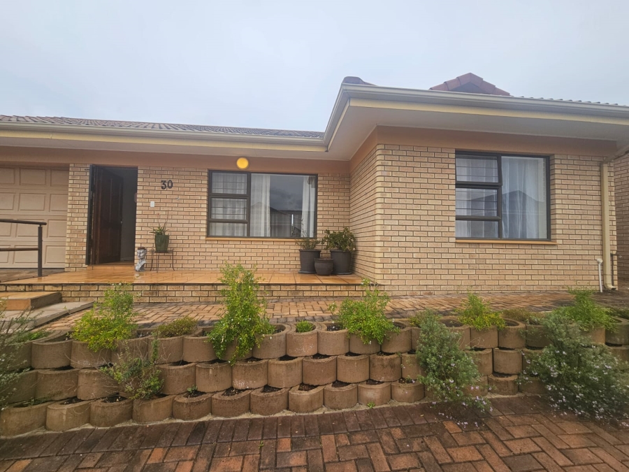 2 Bedroom Property for Sale in Heather Park Western Cape